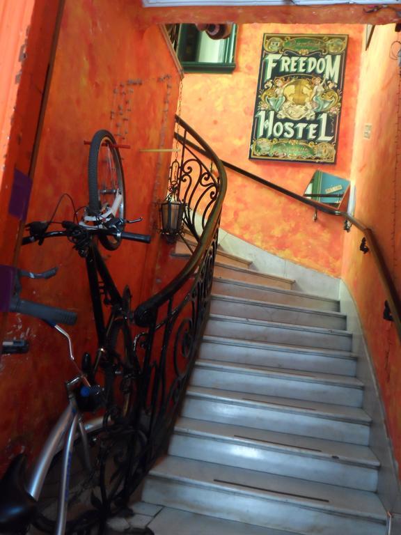 Freedom Hostel Rosario Eksteriør billede